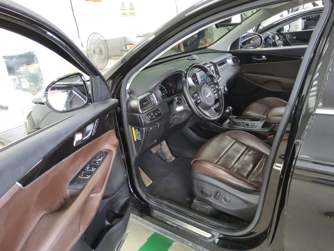 KIA ALL NEW SORENTO R2.2 4WD NOBLESSE SPECIAL 2016 - zdjęcie 10