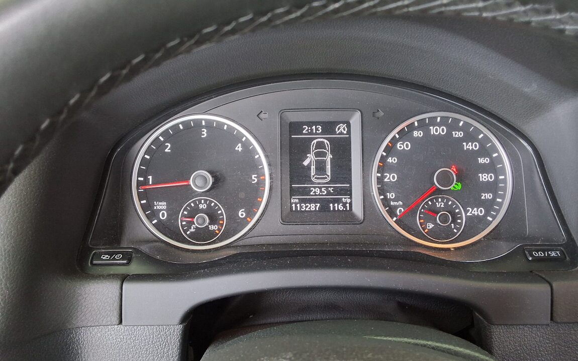 VOLKSWAGEN TIGUAN 2.0 TDI BLUEMOTION 2016 - zdjęcie 9