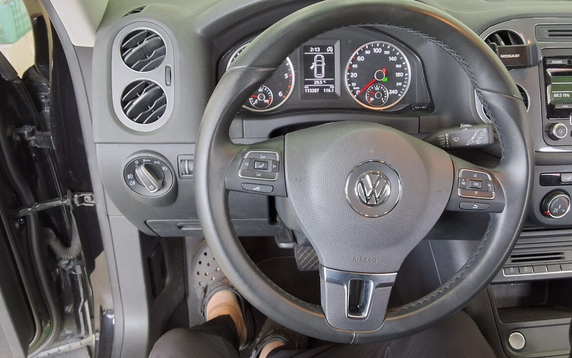 VOLKSWAGEN TIGUAN 2.0 TDI BLUEMOTION 2016 - zdjęcie 17