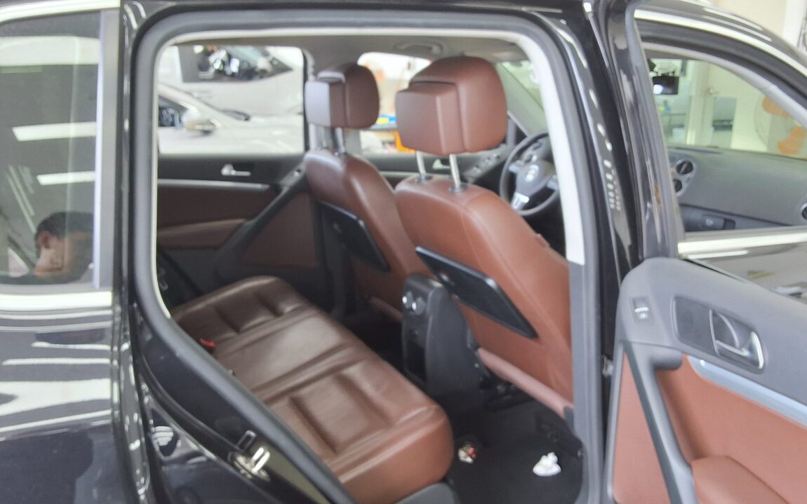 VOLKSWAGEN TIGUAN 2.0 TDI BLUEMOTION 2016 - zdjęcie 13