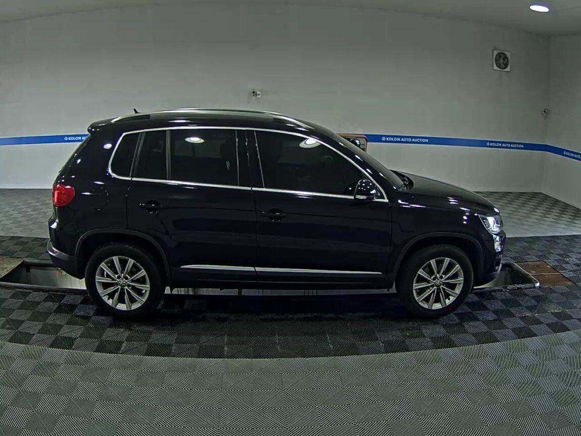 VOLKSWAGEN TIGUAN 2.0 TDI BLUEMOTION 2016 - zdjęcie 4