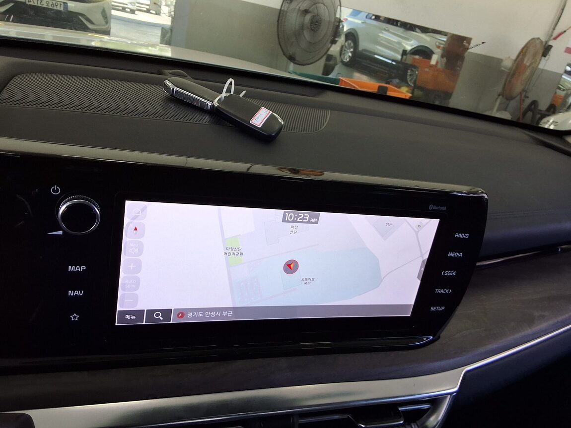KIA NEW K5 HYBRID (DL3) 2.0 HEV NOBLESSE 2021 - zdjęcie 18