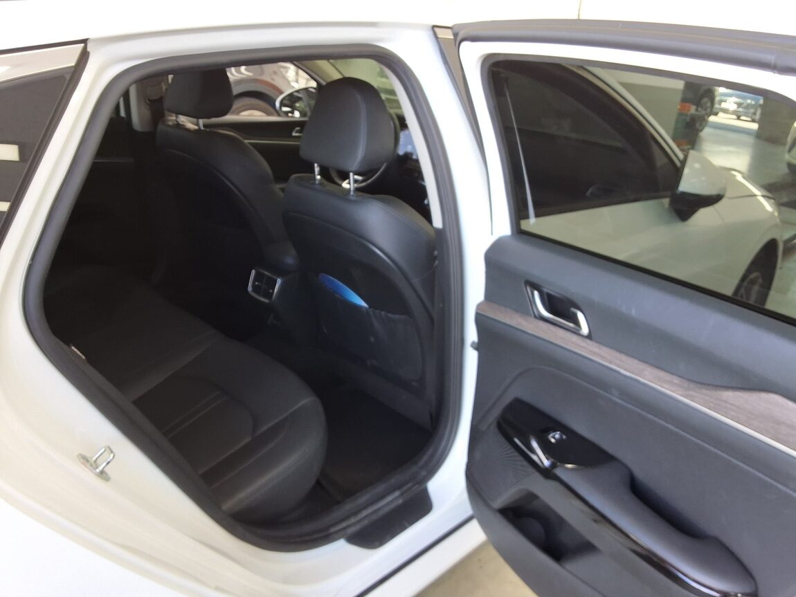 KIA NEW K5 HYBRID (DL3) 2.0 HEV NOBLESSE 2021 - zdjęcie 13