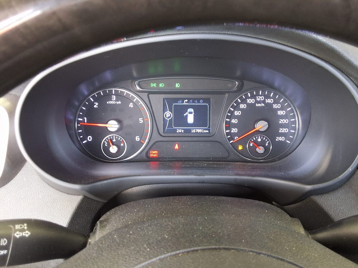 KIA ALL NEW SORENTO R2.0 2WD NOBLESSE 2016 - zdjęcie 9