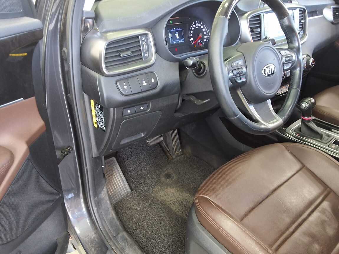 KIA ALL NEW SORENTO R2.0 2WD NOBLESSE 2016 - zdjęcie 18