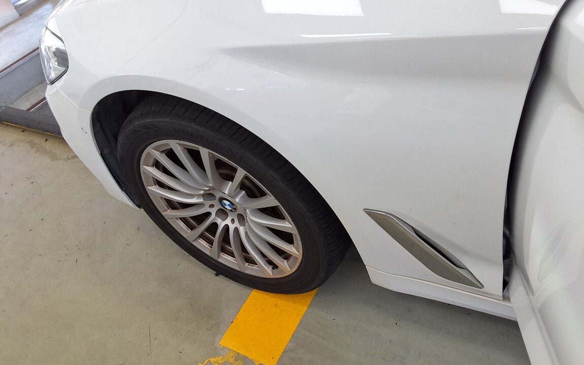 BMW 5 SERIES (7TH GEN) 520i LUXURY 2020 - zdjęcie 26
