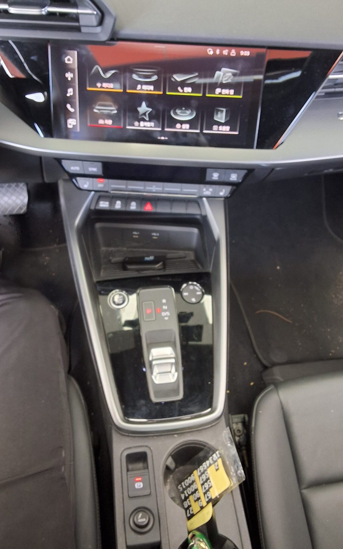 AUDI A3 (4TH GEN) 40 TFSI 2023 - zdjęcie 18