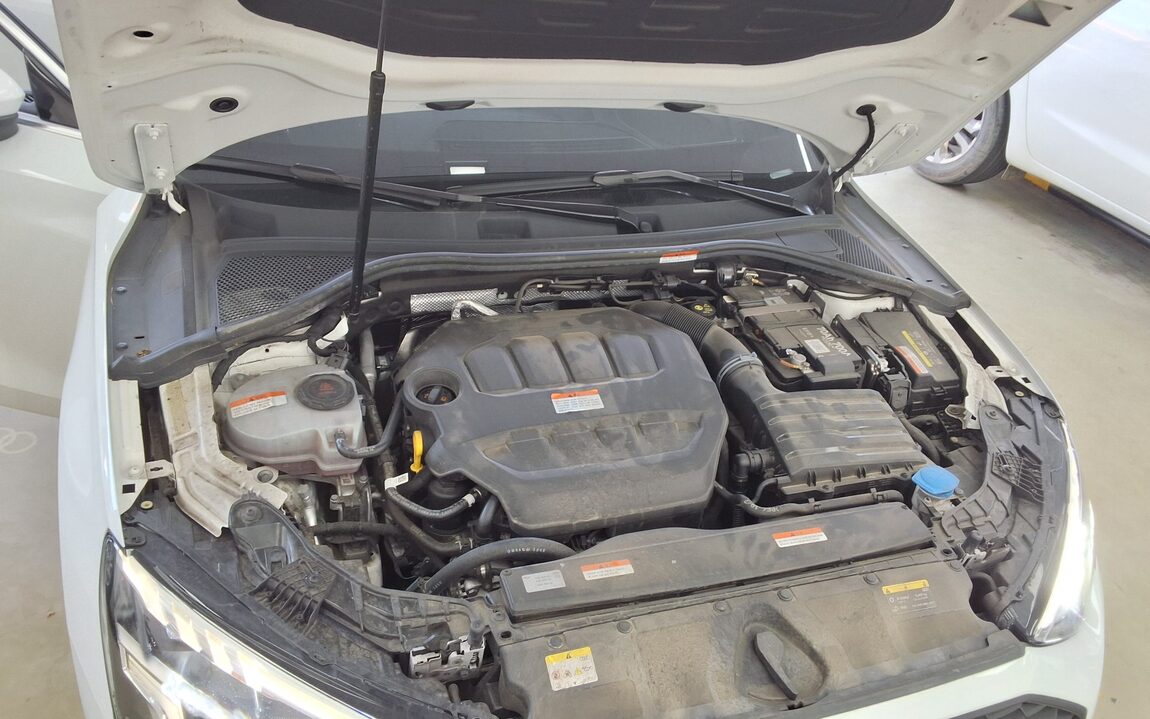 AUDI A3 (4TH GEN) 40 TFSI 2023 - zdjęcie 22