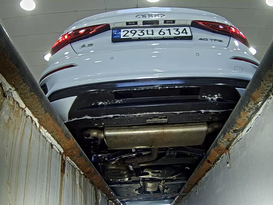AUDI A3 (4TH GEN) 40 TFSI 2023 - zdjęcie 8