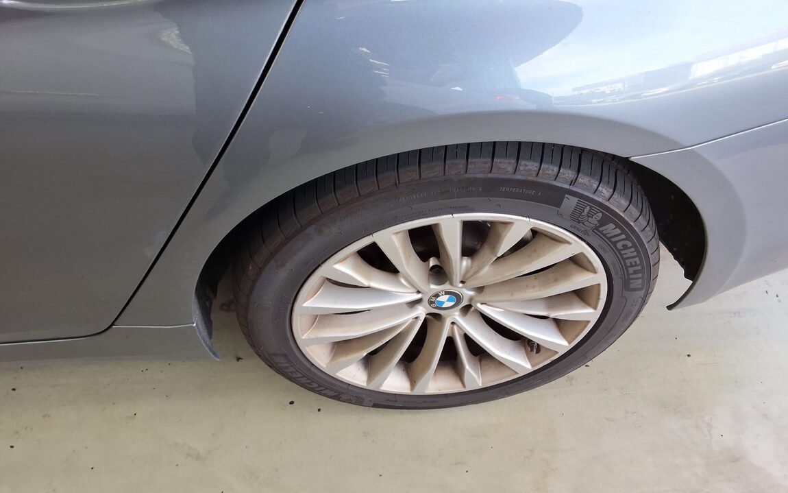 BMW 5 SERIES (7TH GEN) 520d LUXURY LINE PLUS 2019 - zdjęcie 25