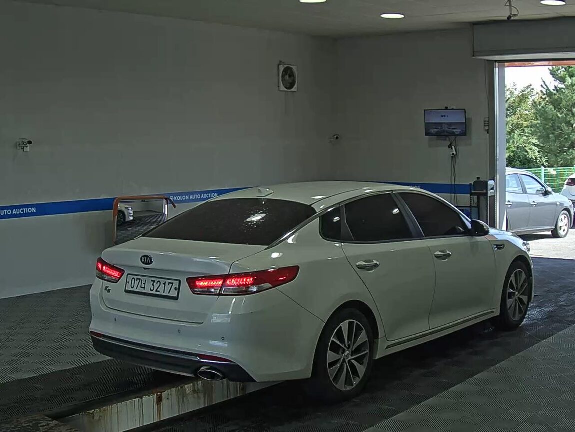 KIA NEW K5 2.0 GASOLINE SPECIAL EDITION MX 2017 - zdjęcie 5