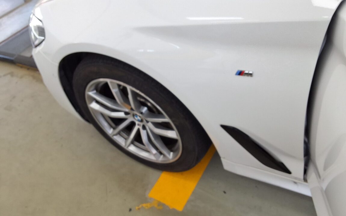 BMW 5 SERIES (7TH GEN) 520d M SPORT PACK 2017 - zdjęcie 25
