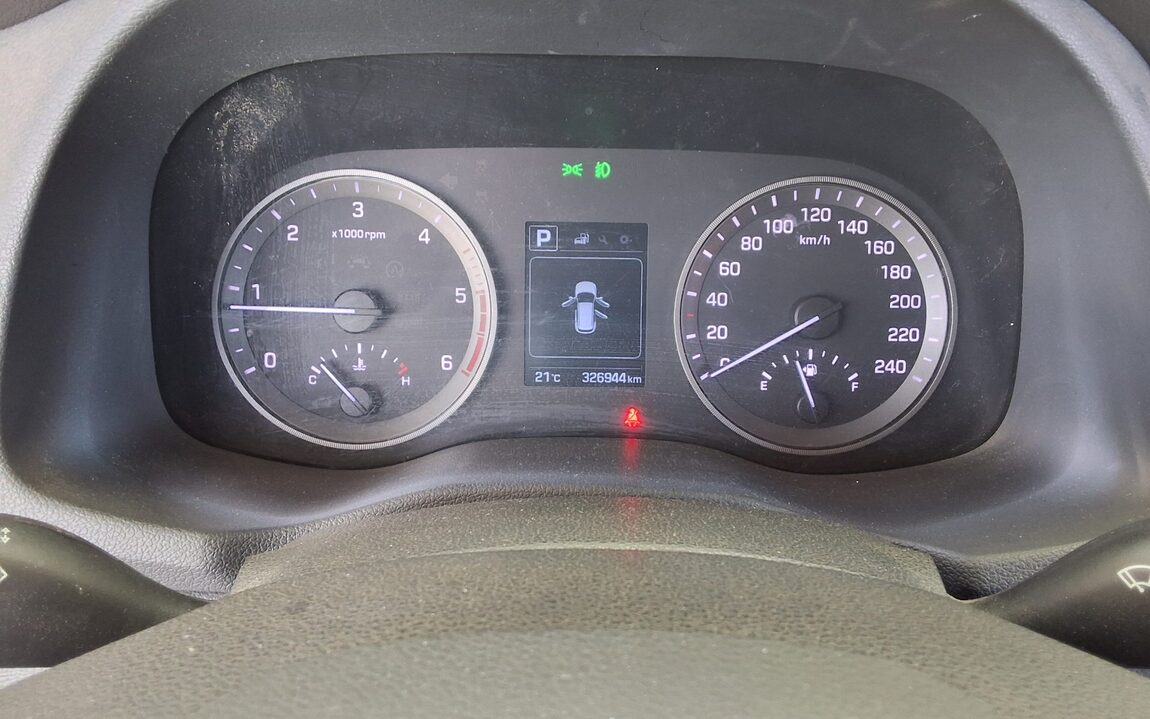 HYUNDAI ALL NEW TUCSON DIESEL R2.0 2WD STYLE 2016 - zdjęcie 9