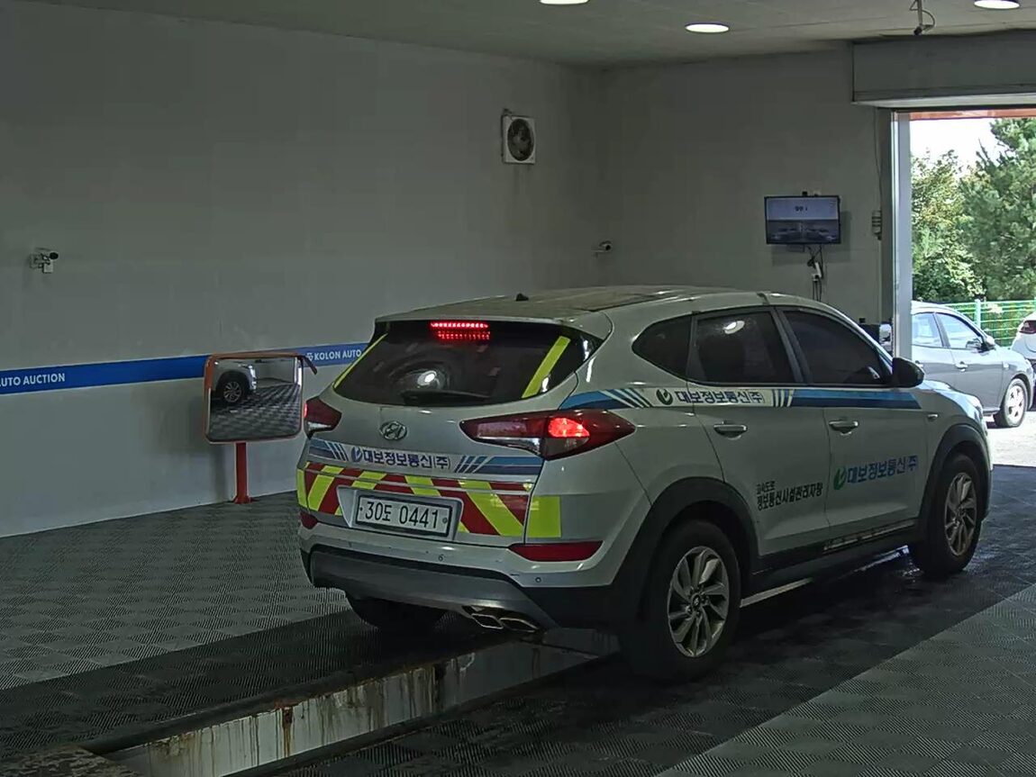 HYUNDAI ALL NEW TUCSON DIESEL R2.0 2WD STYLE 2016 - zdjęcie 5