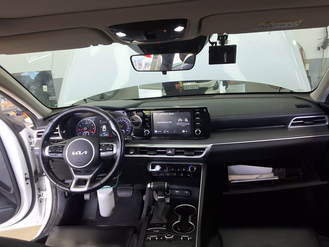 KIA NEW K5 (DL3) 2.0 LPI RENTAL CAR STANDARD 2022 - zdjęcie 12