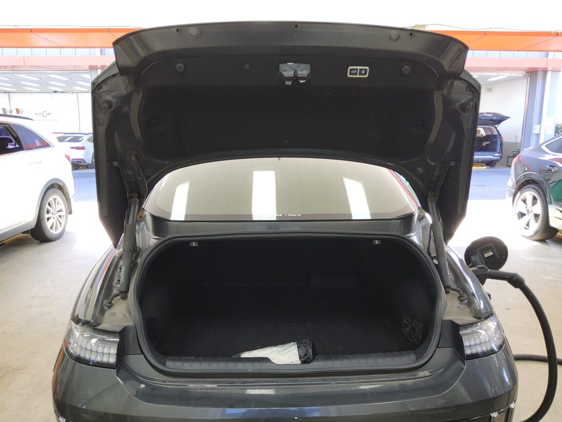 HYUNDAI IONIQ 6 LONG RANGE 2WD PRESTIGE 2023 - zdjęcie 15