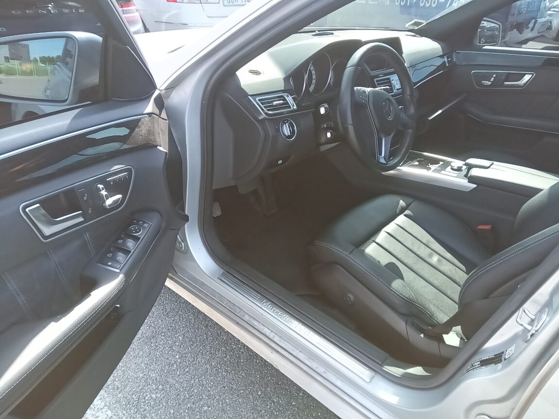MERCEDES-BENZ E-CLASS (4TH GEN) E250 CDI 4MATIC 2014 - zdjęcie 10