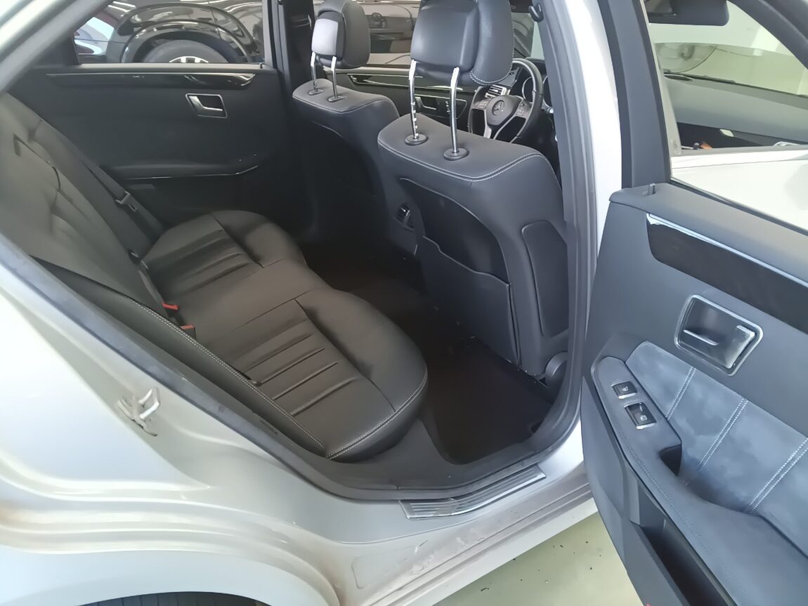 MERCEDES-BENZ E-CLASS (4TH GEN) E250 CDI 4MATIC 2014 - zdjęcie 13