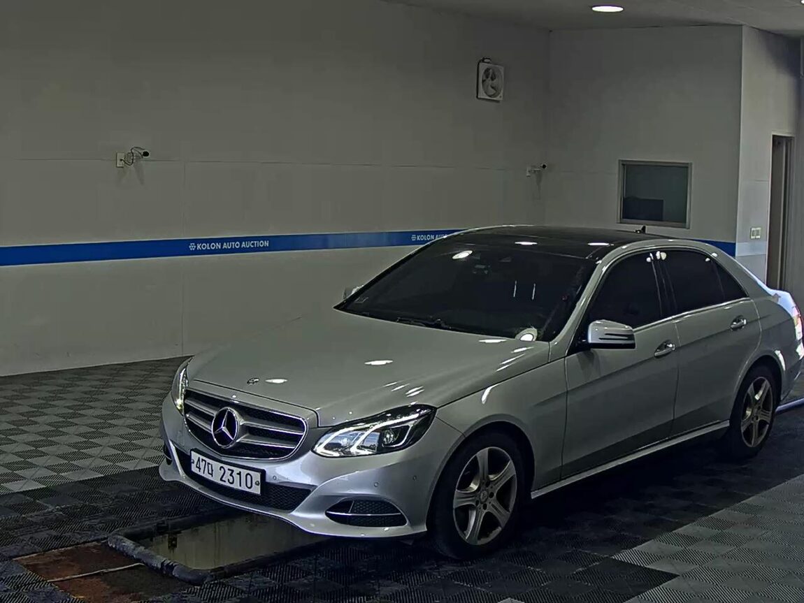 MERCEDES-BENZ E-CLASS (4TH GEN) E250 CDI 4MATIC 2014 - zdjęcie 2