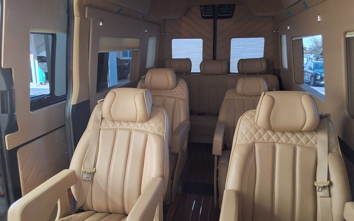 HYUNDAI SOLATI 15-SEATER LUXURY 2018 - zdjęcie 19