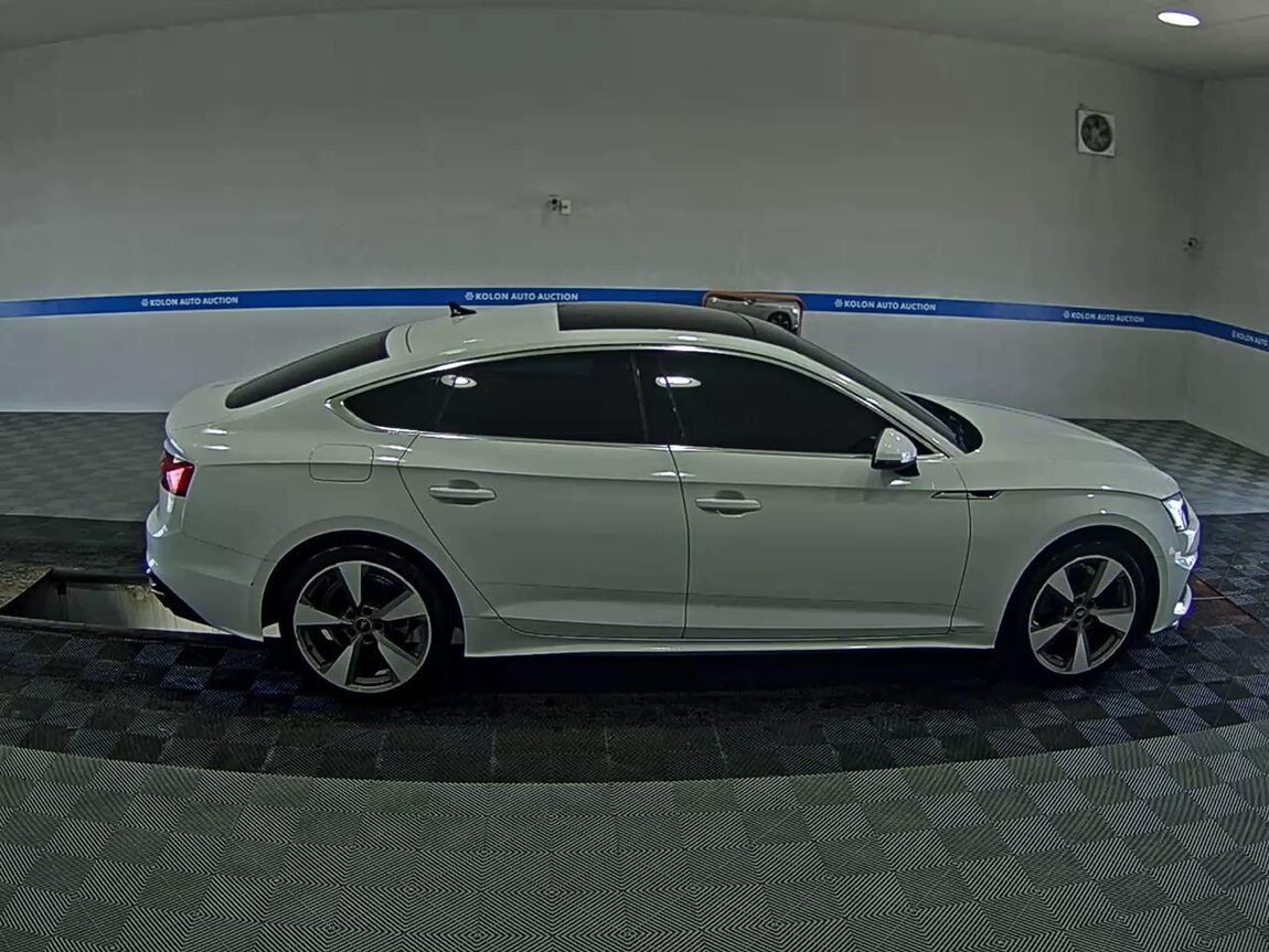 AUDI A5 (2ND GEN) 40TFSI QUATTRO SPORTBACK 2021 - zdjęcie 4