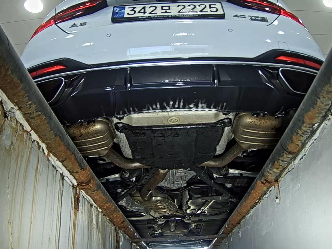 AUDI A5 (2ND GEN) 40TFSI QUATTRO SPORTBACK 2021 - zdjęcie 8