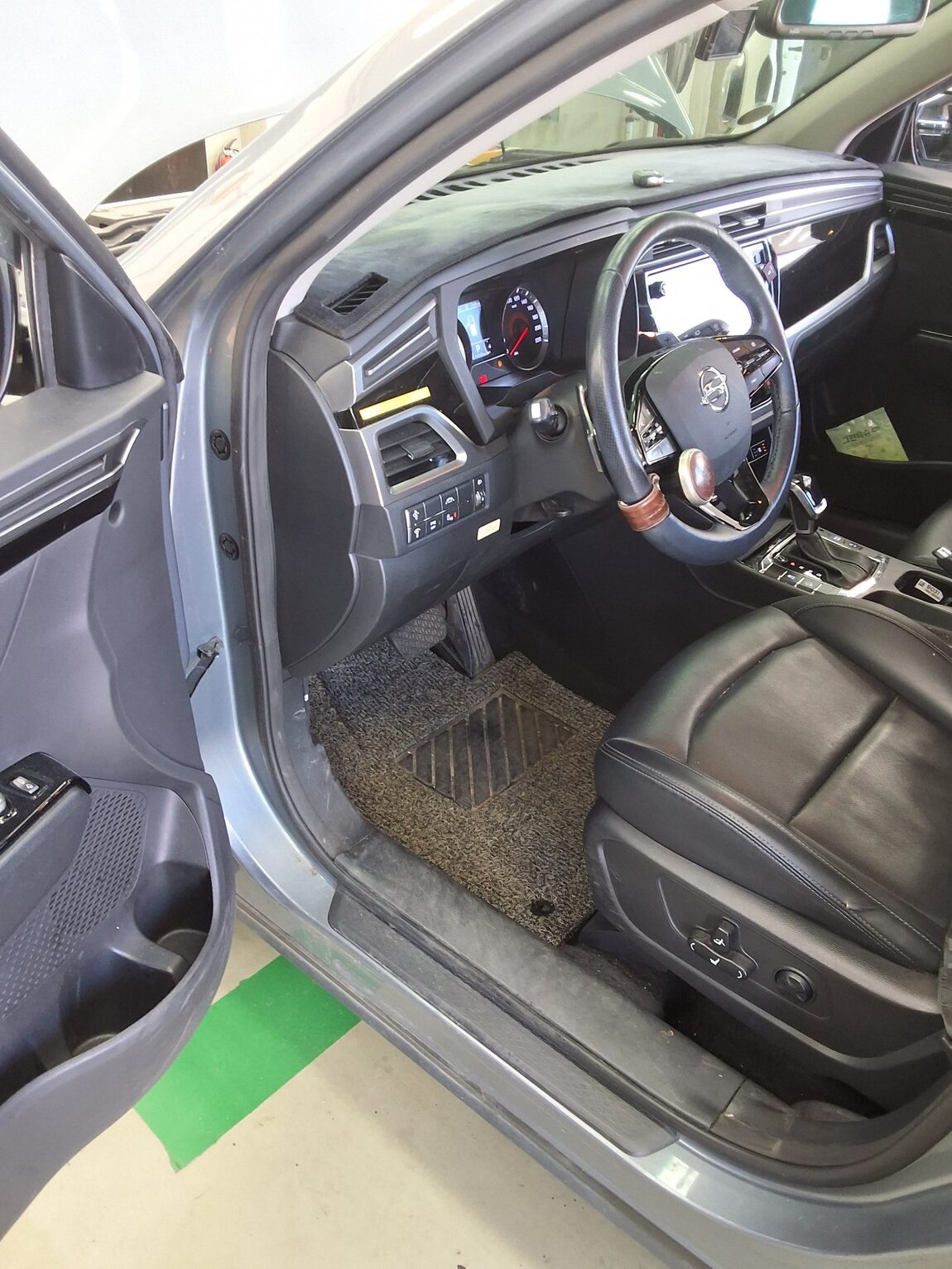 KG MOBILITY (SSANGYONG) ALL NEW KORANDO 1.5 GASOLINE 2WD C5 PLUS 2020 - zdjęcie 10