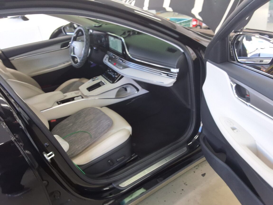 HYUNDAI THE NEW GRANDEUR IG GASOLINE 2.5 LE BLANC 2022 - zdjęcie 15