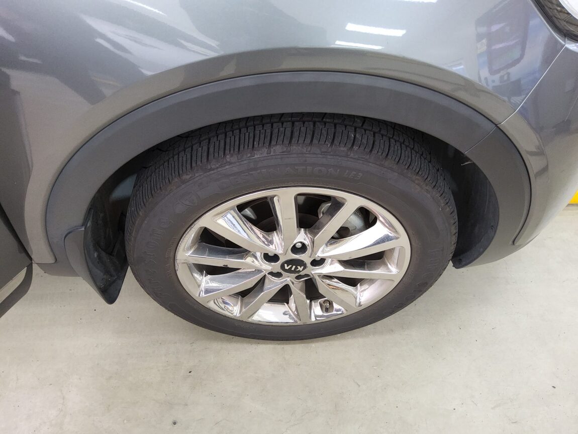 KIA ALL NEW SORENTO R2.0 2WD NOBLESSE 2015 - zdjęcie 25