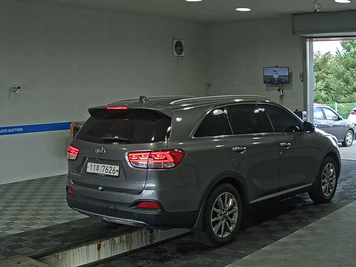 KIA ALL NEW SORENTO R2.0 2WD NOBLESSE 2015 - zdjęcie 5