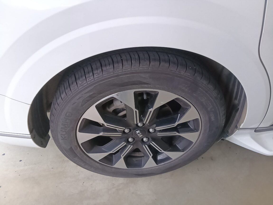 KIA NEW CARNIVAL (KA4) HI-LIMOUSINE 9-SEATER GASOLINE SIGNATURE 2021 - zdjęcie 30