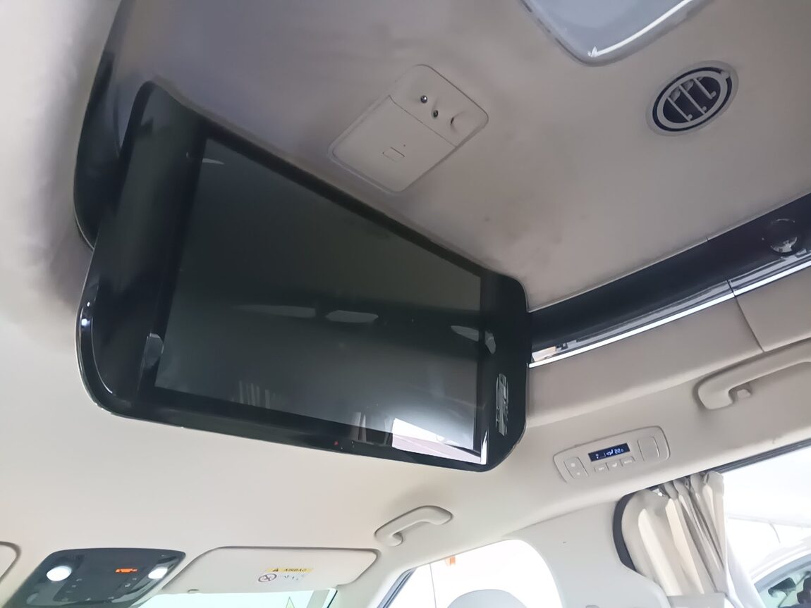 KIA NEW CARNIVAL (KA4) HI-LIMOUSINE 9-SEATER GASOLINE SIGNATURE 2021 - zdjęcie 22