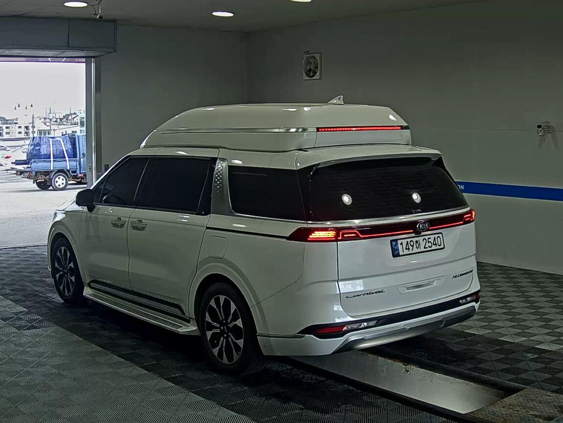 KIA NEW CARNIVAL (KA4) HI-LIMOUSINE 9-SEATER GASOLINE SIGNATURE 2021 - zdjęcie 6