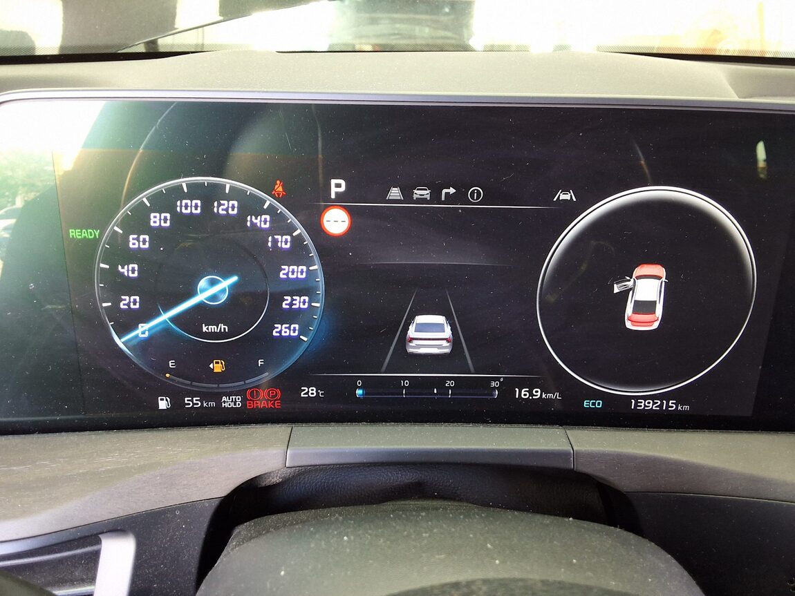 KIA K8 HYBRID HEV SIGNATURE 2022 - zdjęcie 10
