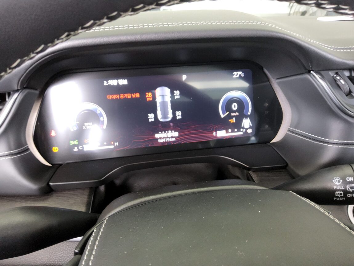 JEEP GRAND CHEROKEE (WL) 3.6 OVERLAND 2023 - zdjęcie 9
