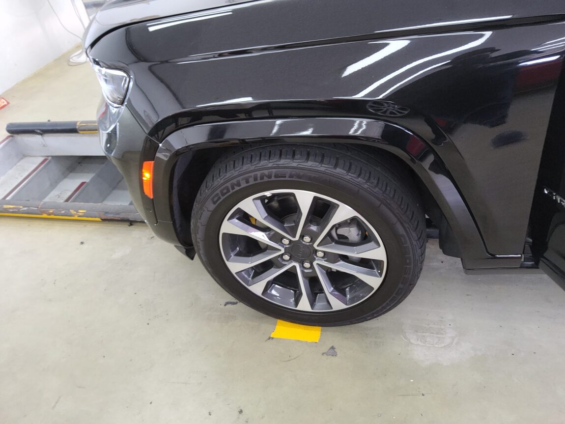 JEEP GRAND CHEROKEE (WL) 3.6 OVERLAND 2023 - zdjęcie 21