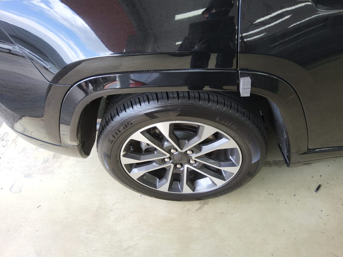 JEEP GRAND CHEROKEE (WL) 3.6 OVERLAND 2023 - zdjęcie 24