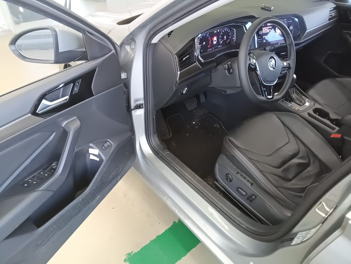 VOLKSWAGEN JETTA (7TH GEN) 1.4 TSI PRESTIGE 2021 - zdjęcie 10