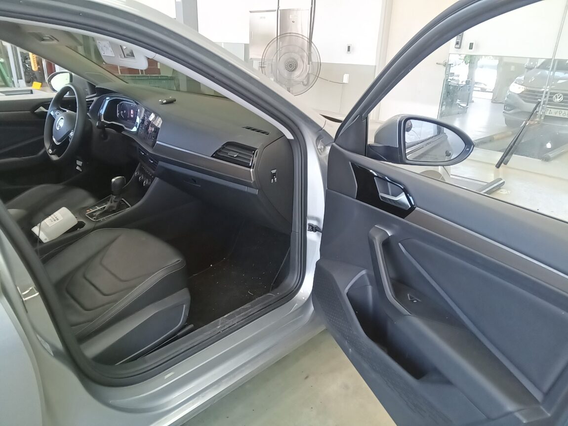 VOLKSWAGEN JETTA (7TH GEN) 1.4 TSI PRESTIGE 2021 - zdjęcie 14