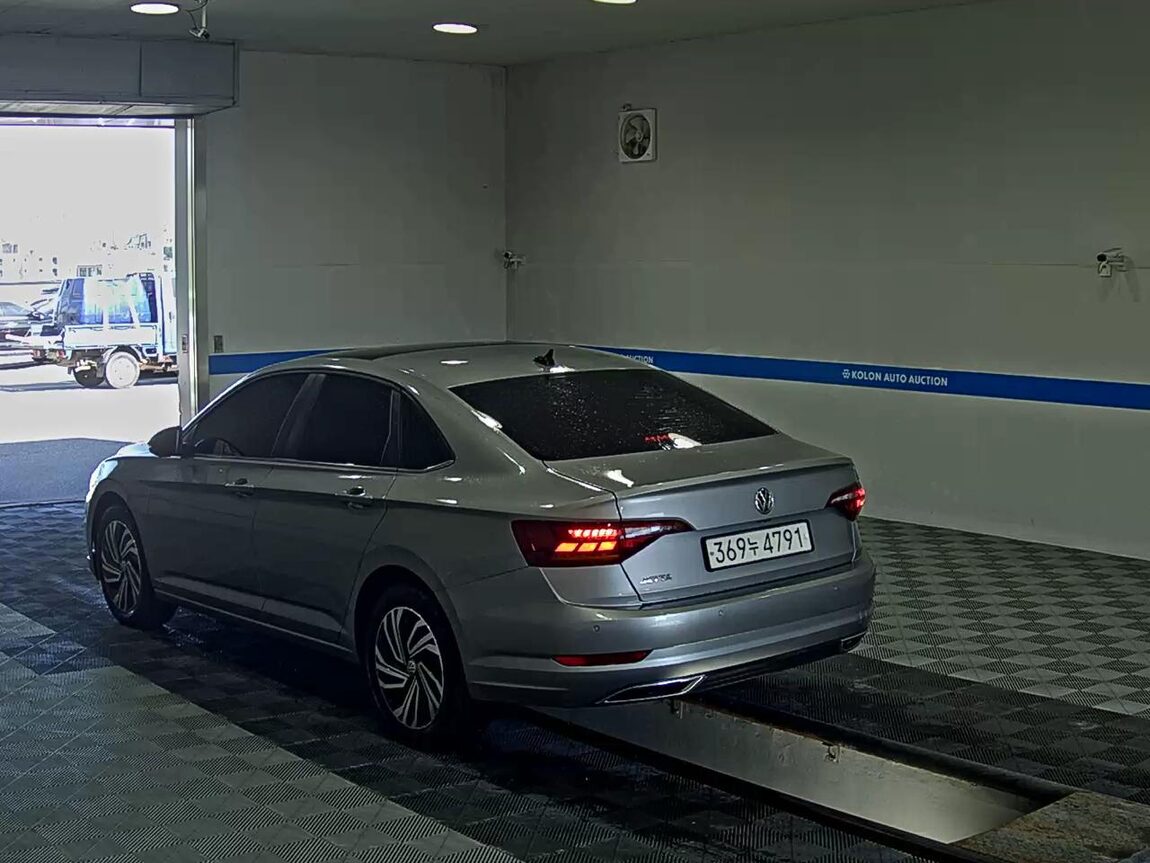 VOLKSWAGEN JETTA (7TH GEN) 1.4 TSI PRESTIGE 2021 - zdjęcie 6