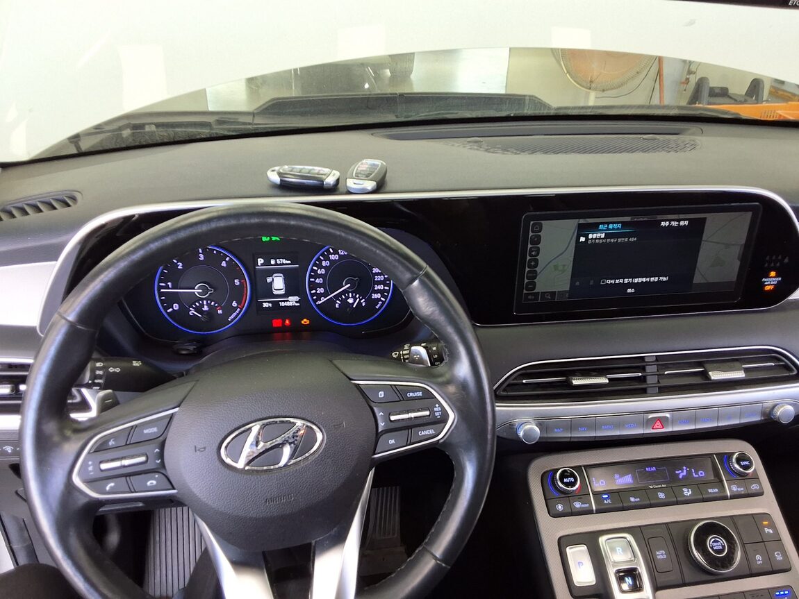 HYUNDAI PALISADE 2.2 DIESEL EXCLUSIVE 2021 - zdjęcie 18