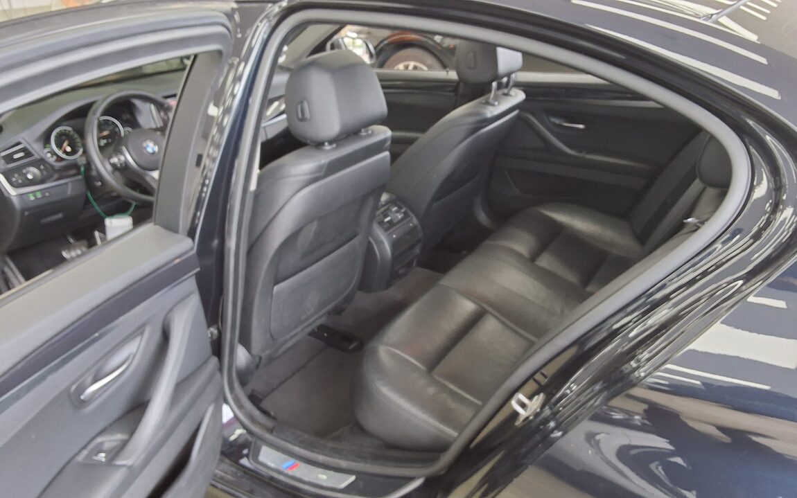 BMW 5 SERIES (6TH GEN) 520d M AERODYNAMIC PRO 2016 - zdjęcie 12
