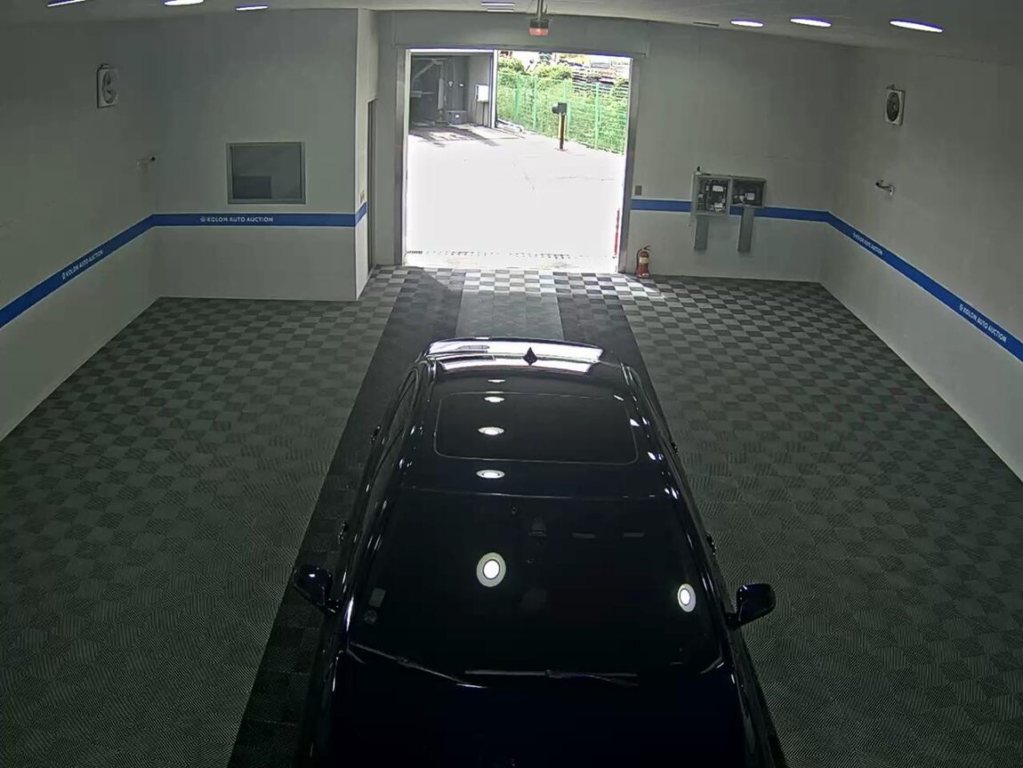 BMW 5 SERIES (6TH GEN) 520d M AERODYNAMIC PRO 2016 - zdjęcie 7