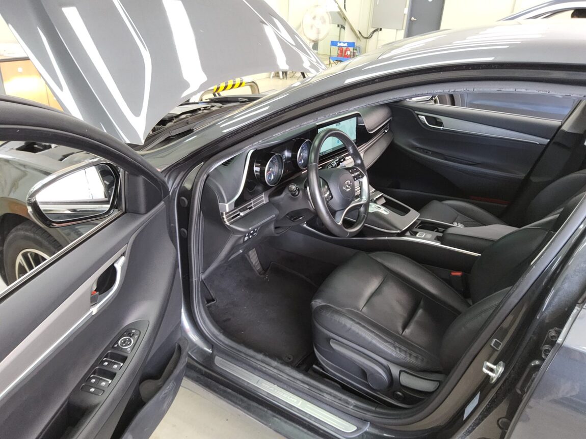 HYUNDAI THE NEW GRANDEUR IG LPi 3.0 RENTAL CAR MODERN 2022 - zdjęcie 10