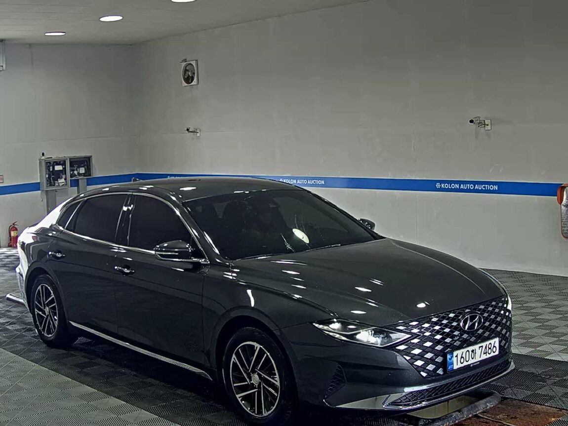 HYUNDAI THE NEW GRANDEUR IG LPi 3.0 RENTAL CAR MODERN 2022 - zdjęcie 3