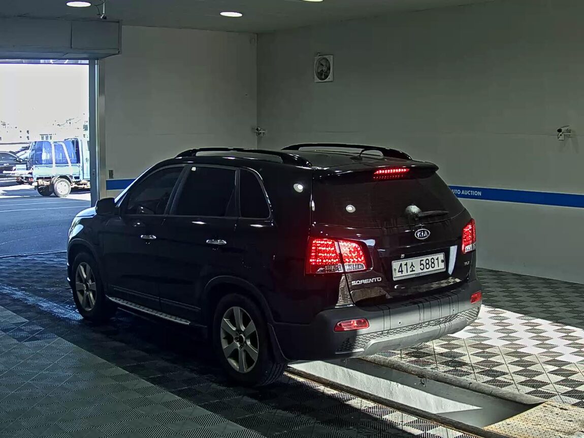 KIA SORENTO R DIESEL 2.0 2WD TLX LUXURY MODEL 2011 - zdjęcie 6