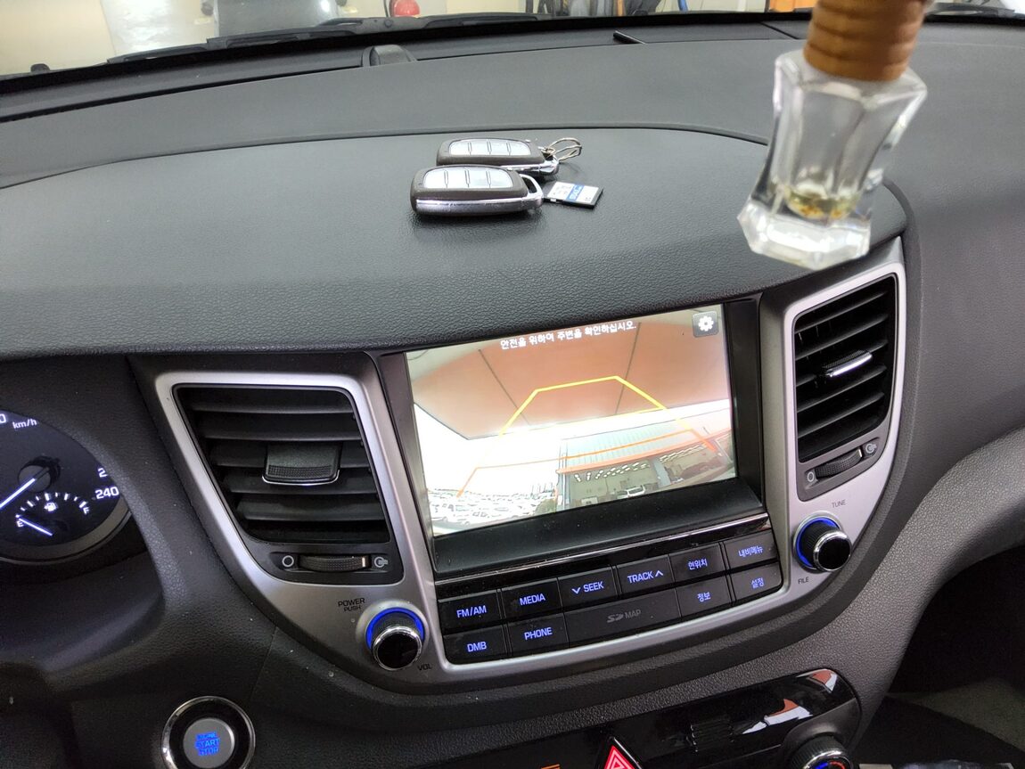 HYUNDAI ALL NEW TUCSON DIESEL 1.7 2WD MODERN FEVER 2017 - zdjęcie 19
