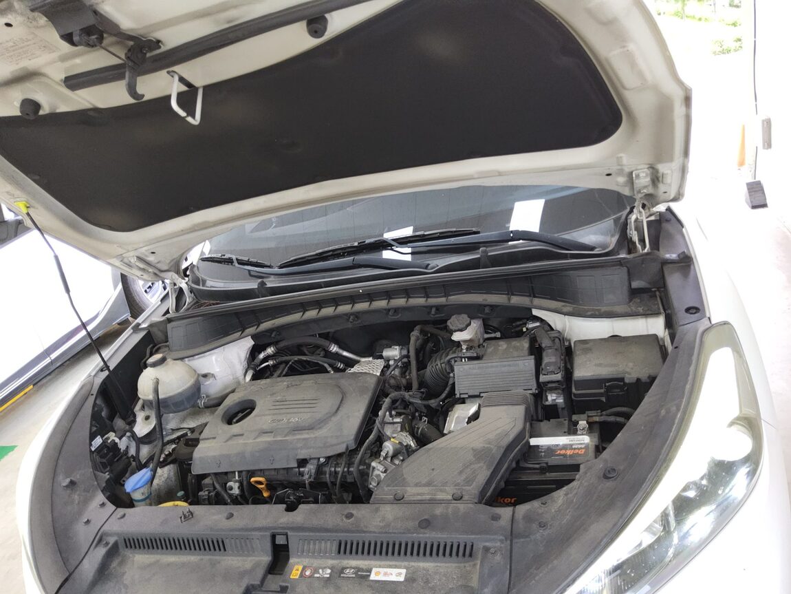 HYUNDAI ALL NEW TUCSON DIESEL 1.7 2WD MODERN FEVER 2017 - zdjęcie 22