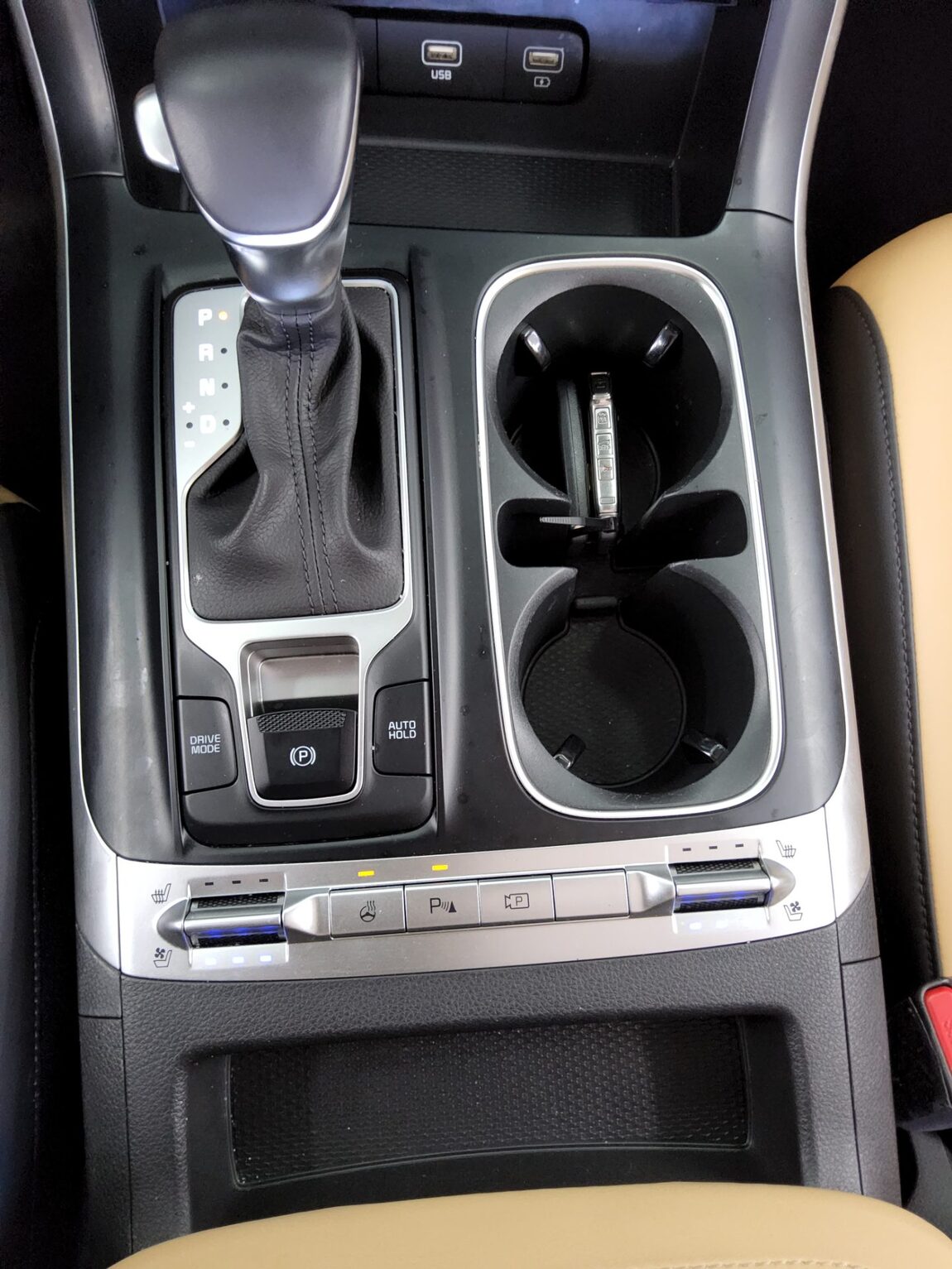KIA NEW CARNIVAL (KA4) 9-SEATER GASOLINE PRESTIGE 2023 - zdjęcie 19
