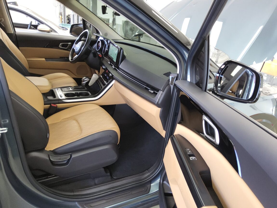 KIA NEW CARNIVAL (KA4) 9-SEATER GASOLINE PRESTIGE 2023 - zdjęcie 14